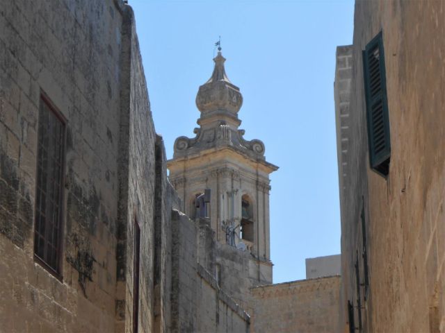 4Mdina 21