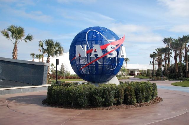 1Kennedy Space Center 4