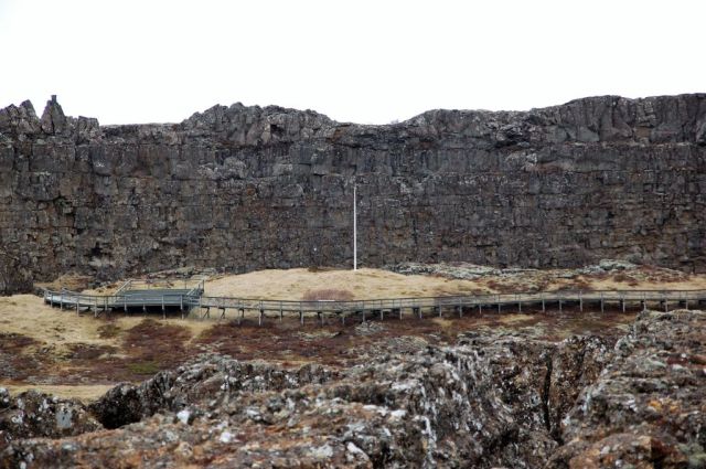 2Tingvellir 37