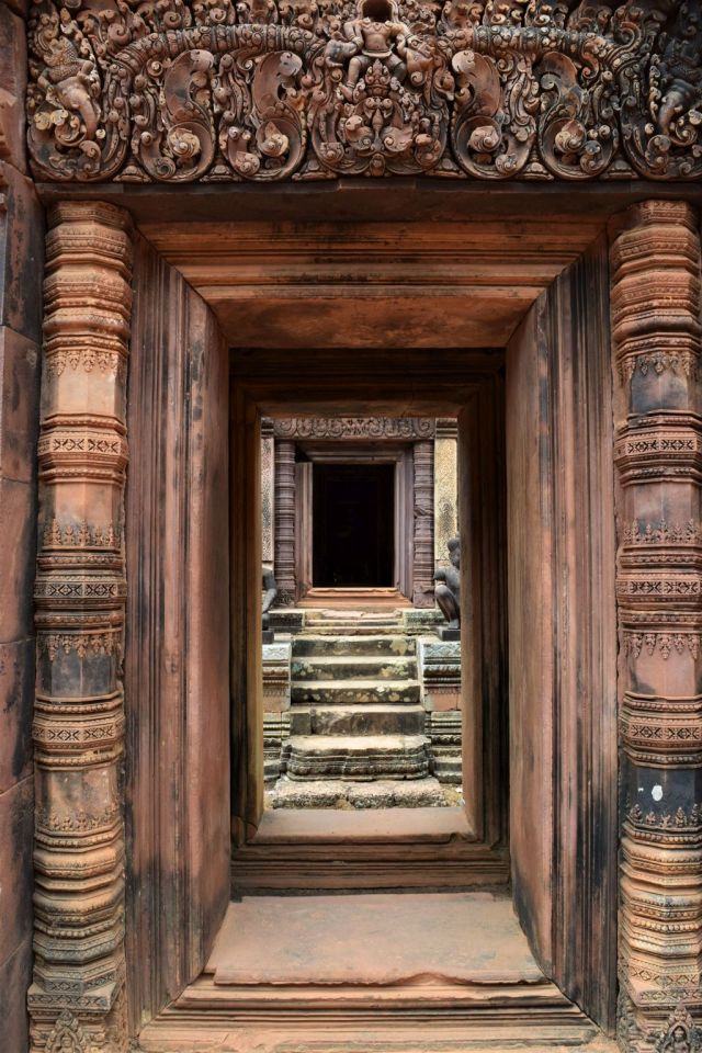 1Banteay Srei 37