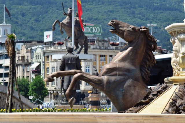 7Macedonian Square 7