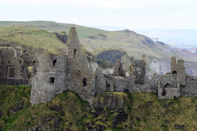 4Dunluce Castle 10