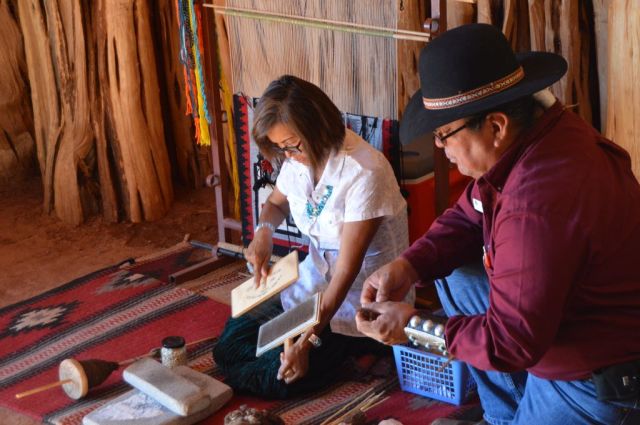 1Besök i en hogan, Gouldings Lodge 2