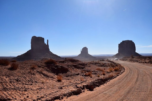 7Left &amp; Right Mitten och Merrick Butte 0