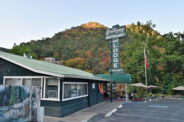 The Gateway Restaurant &amp; Lodge, Three Rivers 8