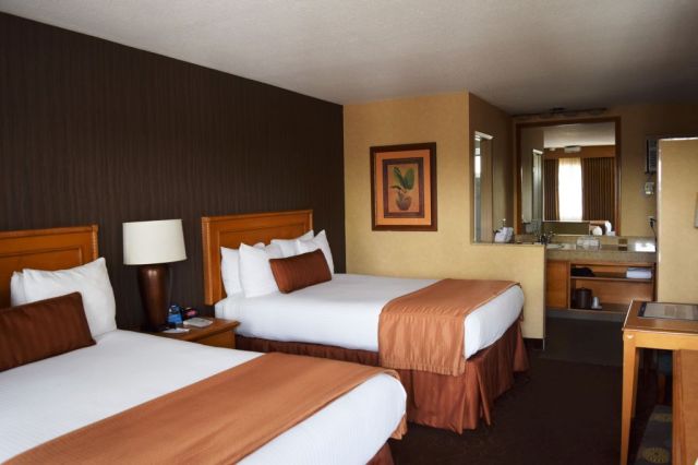 1Best Western Plus Pavilions, Anaheim 13