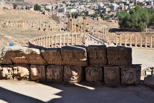 3Jerash 62
