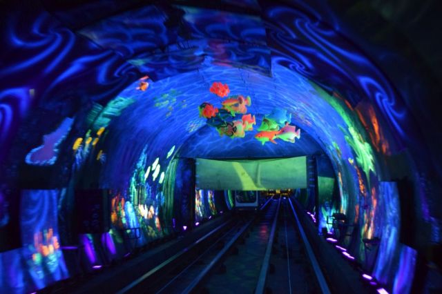 3Bund Sightseeing Tunnel 6