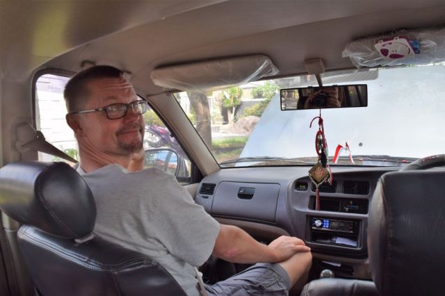 1På väg mot Tanah Lot 0